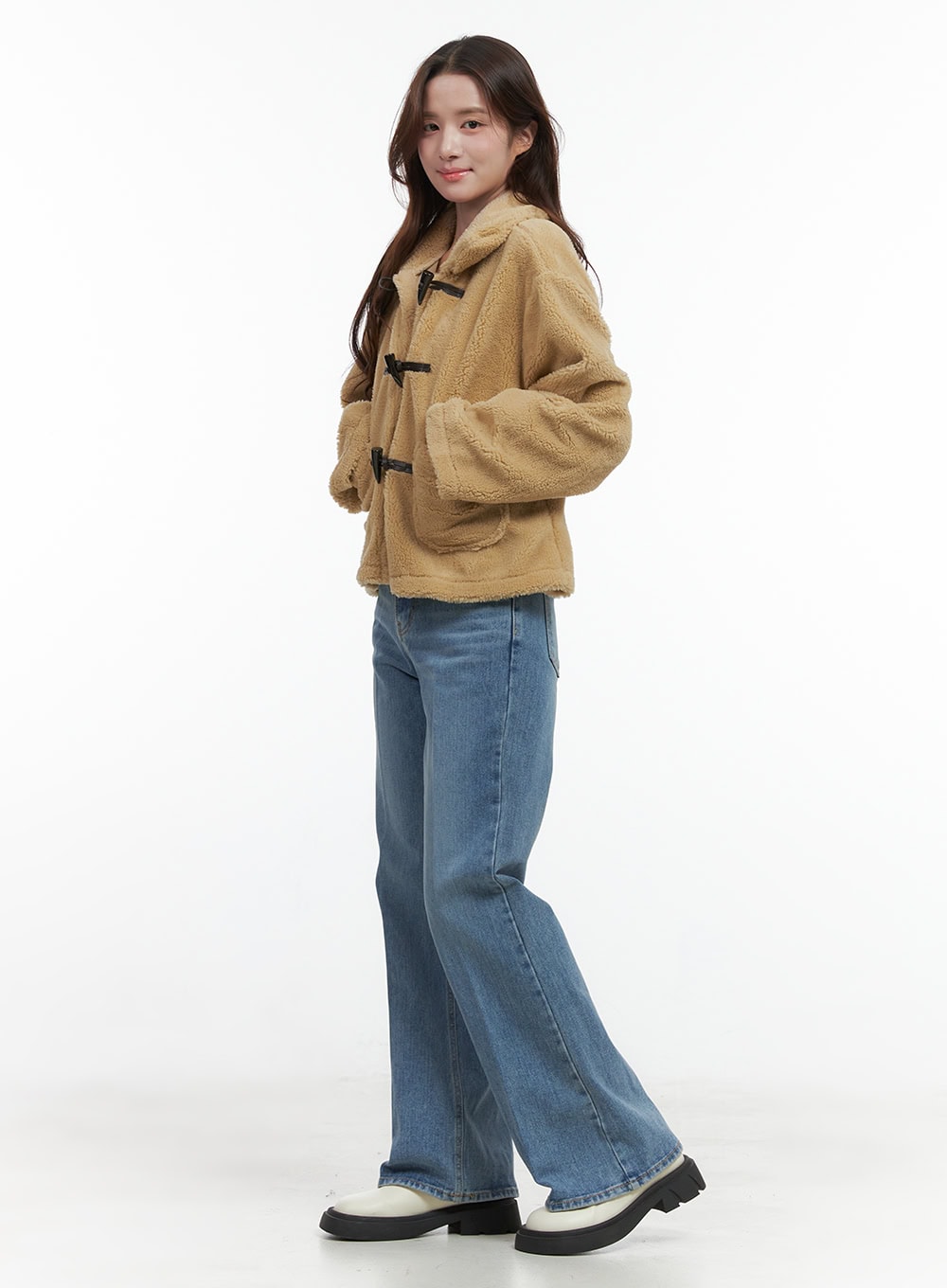 Aubrey Washed Classic Straight-Fit Jeans OO421