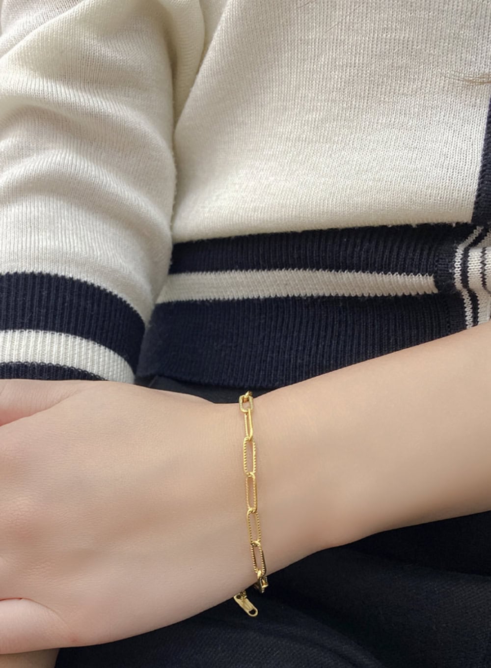 Seskia Bracelet IL411