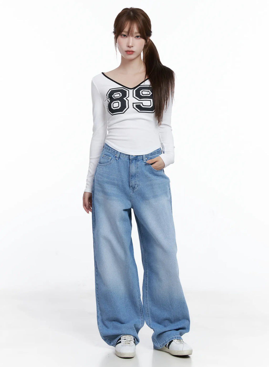 Keily Wide Leg Light Wash Jeans CG529