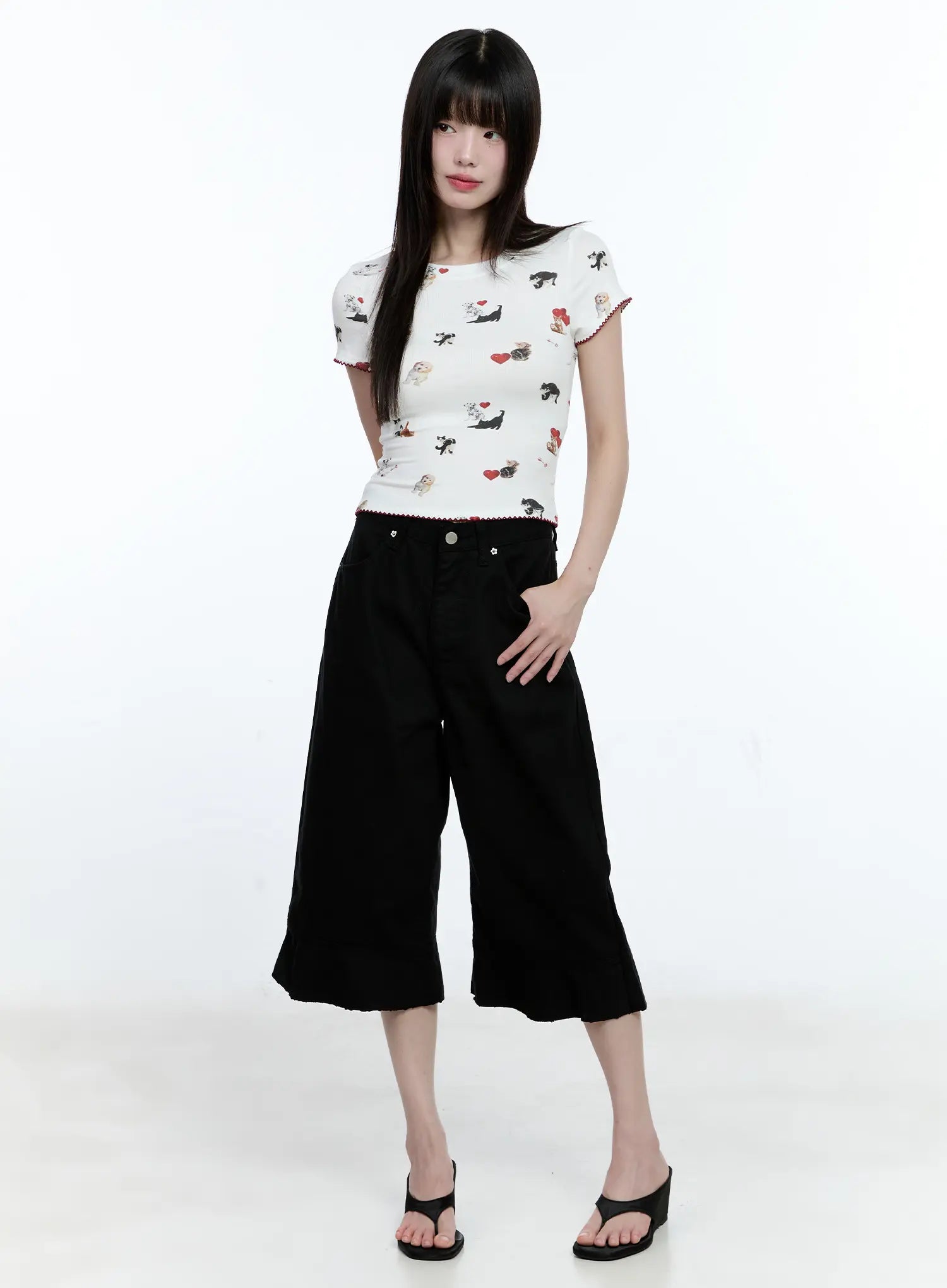 Puppy Lace-Trim Cropped Tee CG511