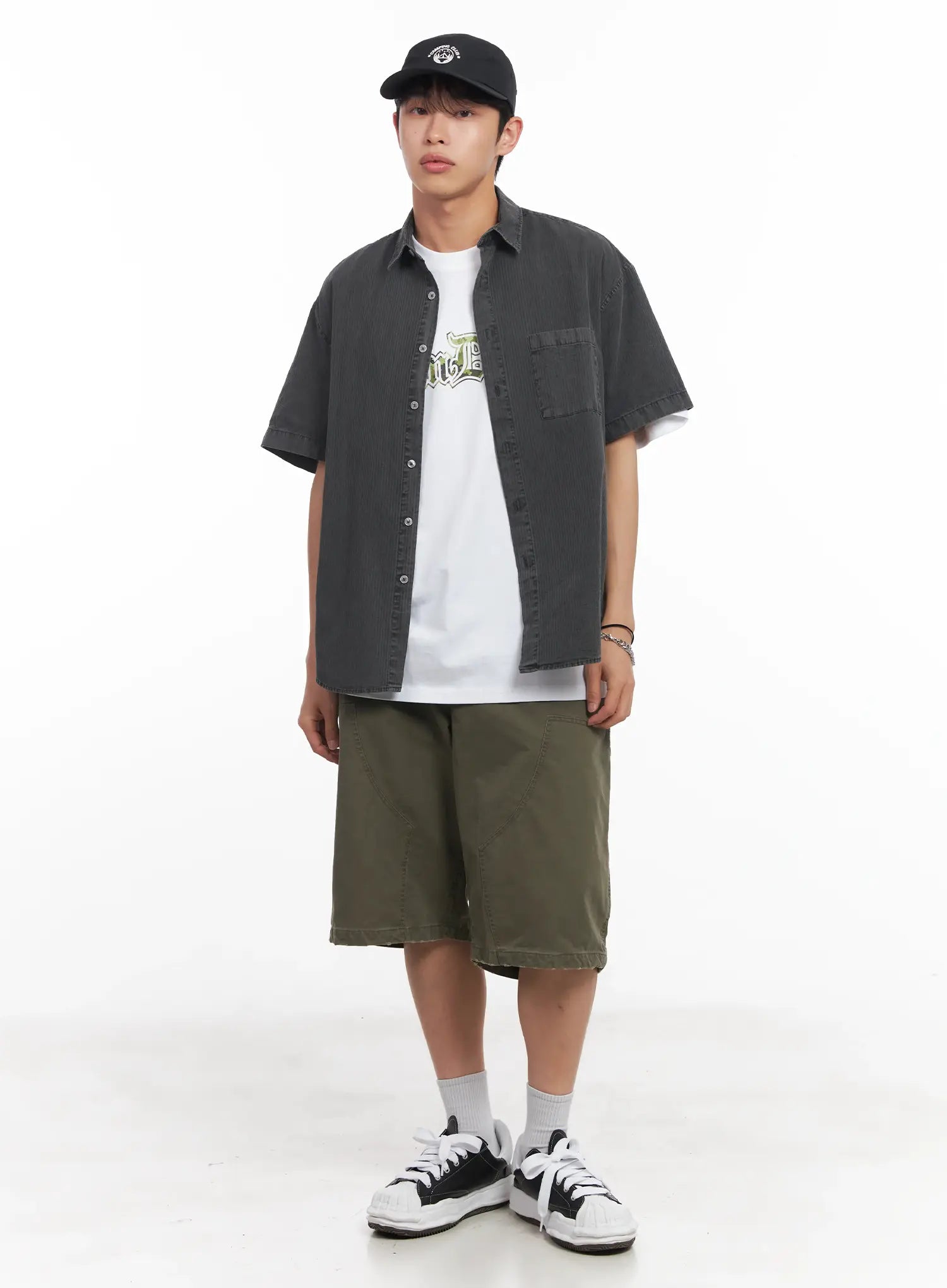 Men's Wide-Fit Bermuda Shorts IU519