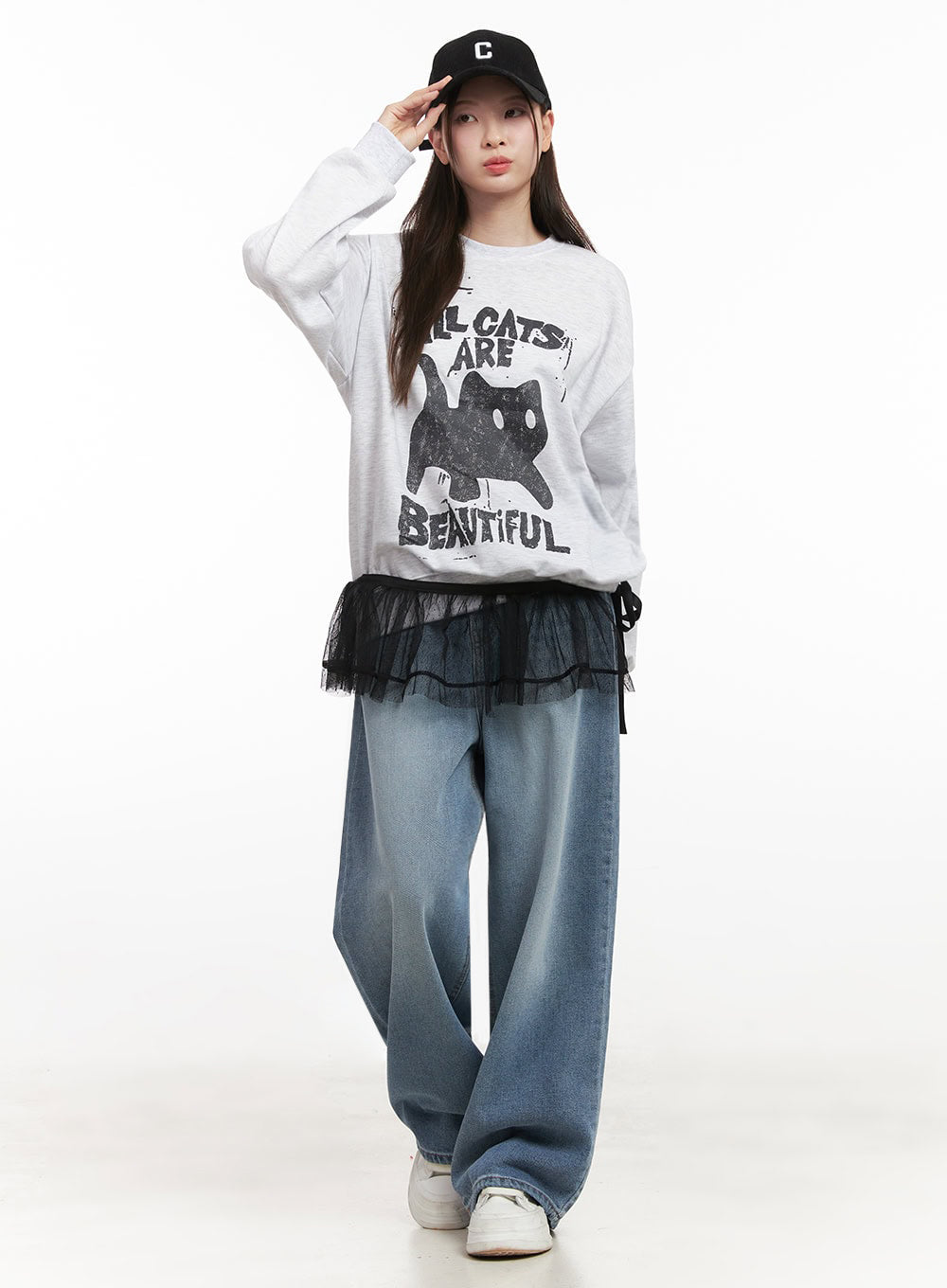 Oversized Cat Graphic Crew Neck IJ527