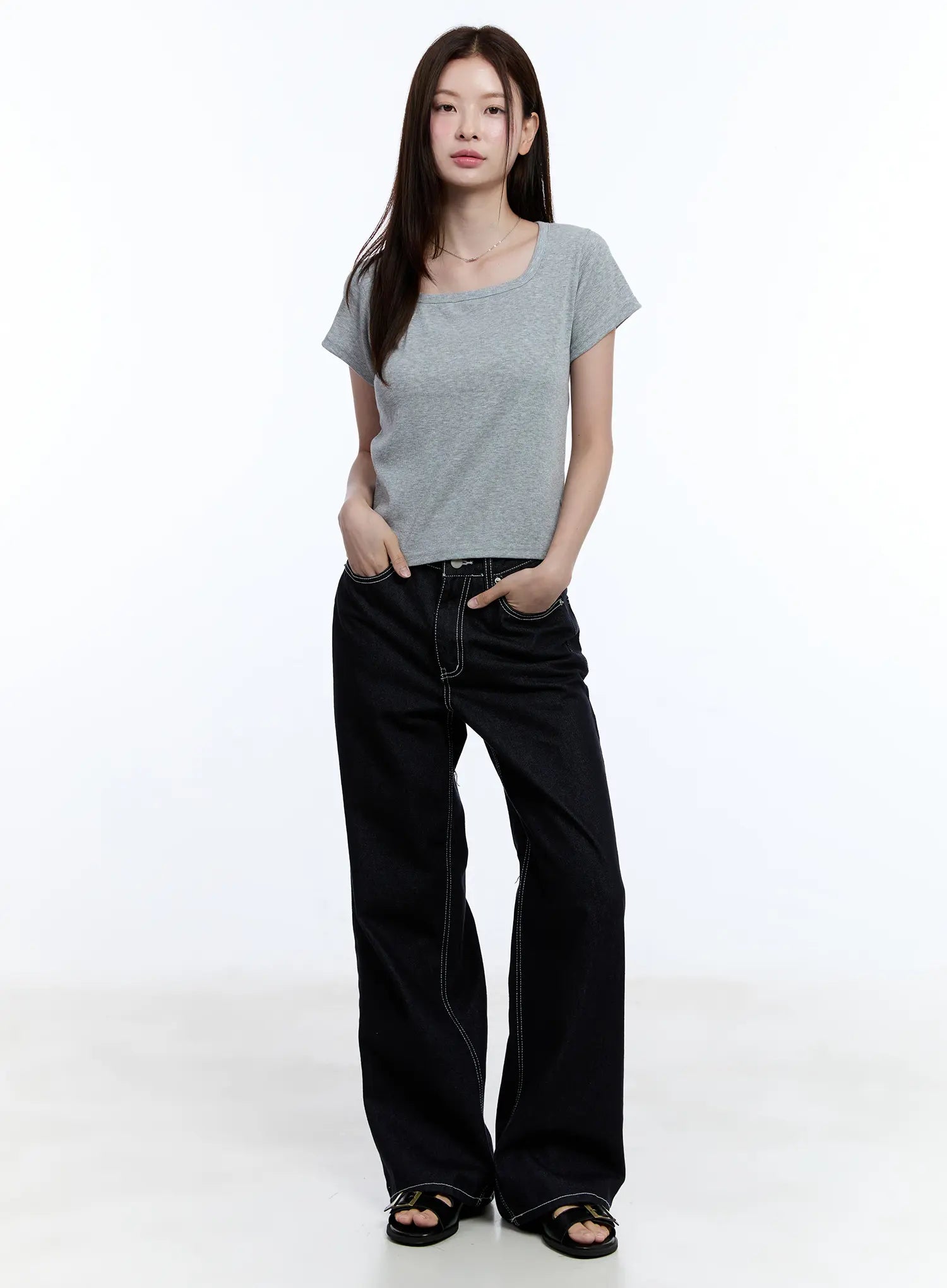 Essential Square Neck Tee CU513