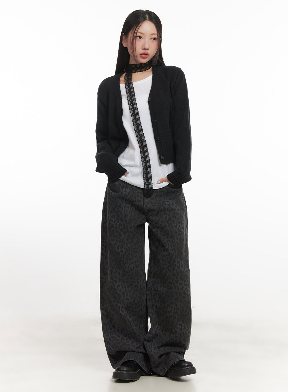 Classic Button V-Neck Cardigan CF524