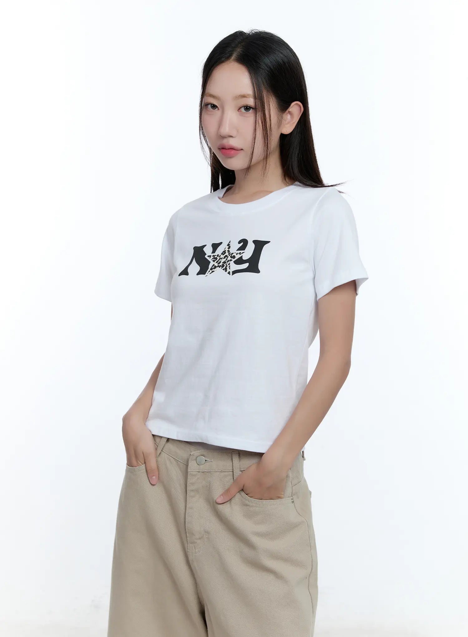 Graphic Crop Tee CU526