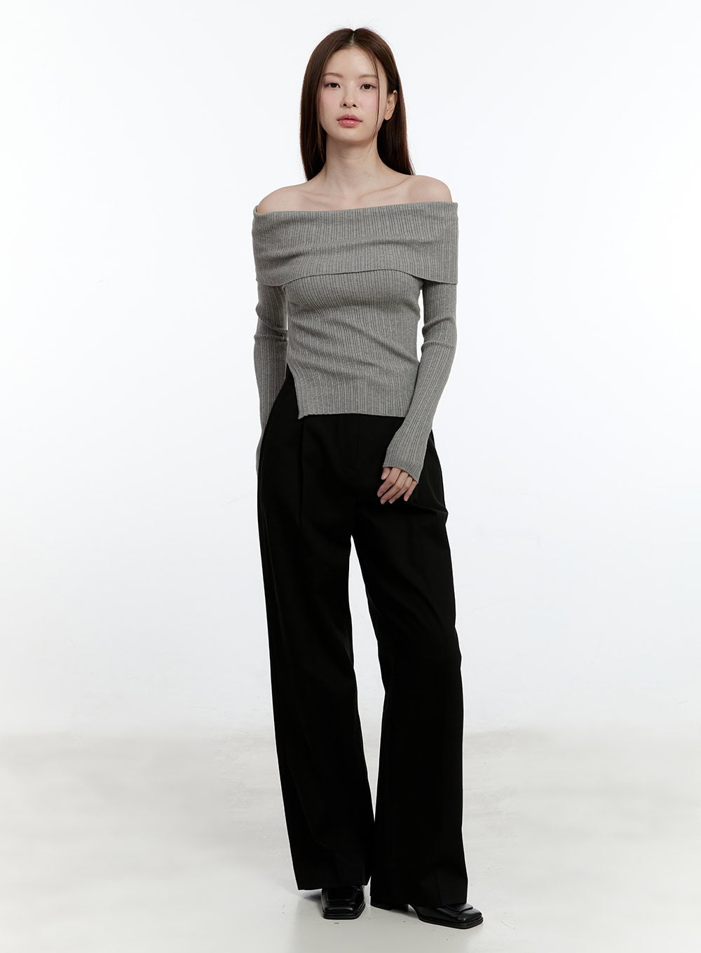 Ribbed Slim-Fit Off-Shoulder Top CM521