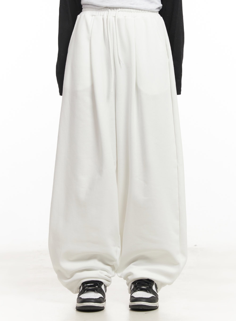 Essential Balloon-Fit Sweatpants CM503