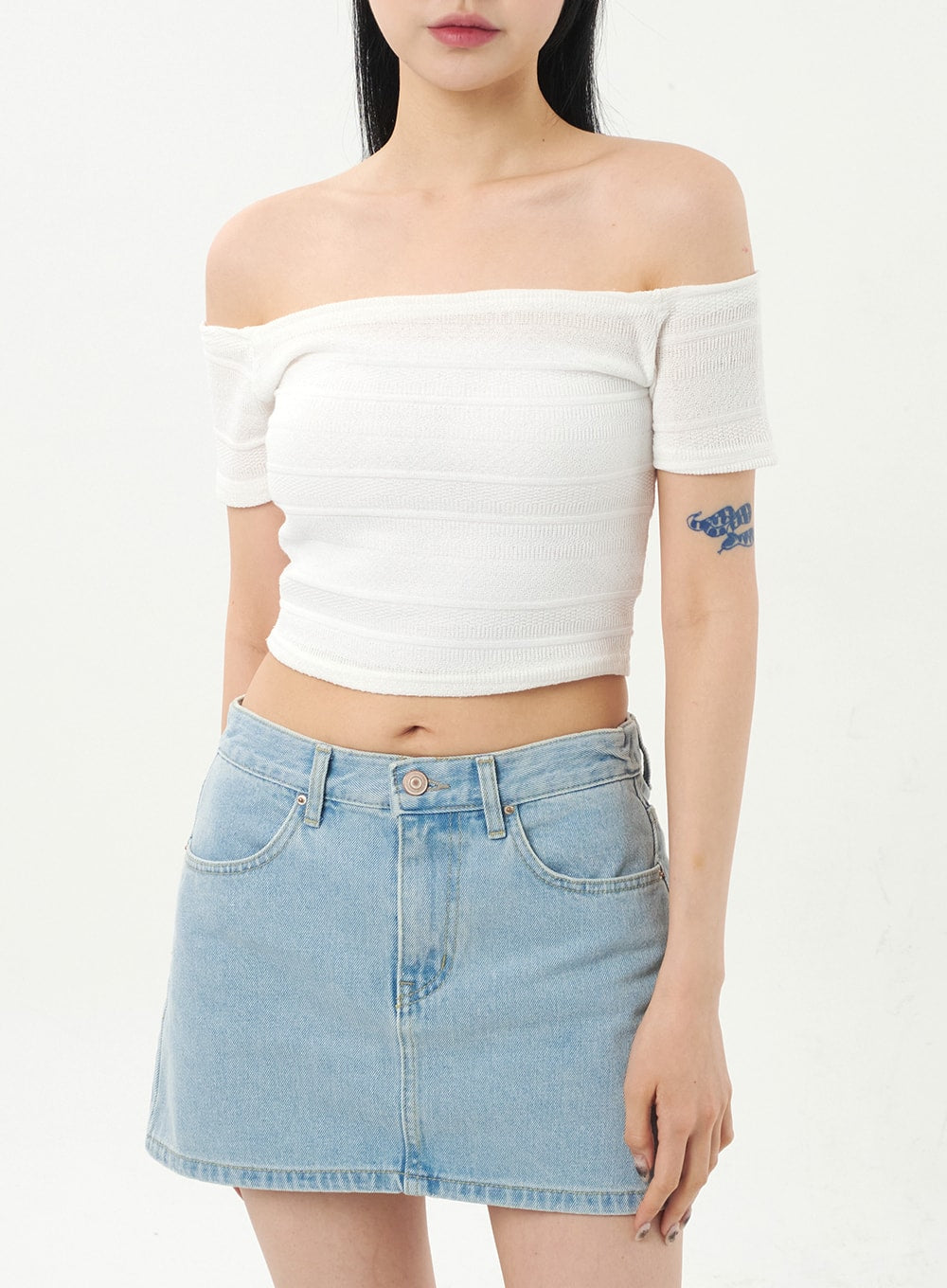 Off-Shoulder Cropped Top CA328