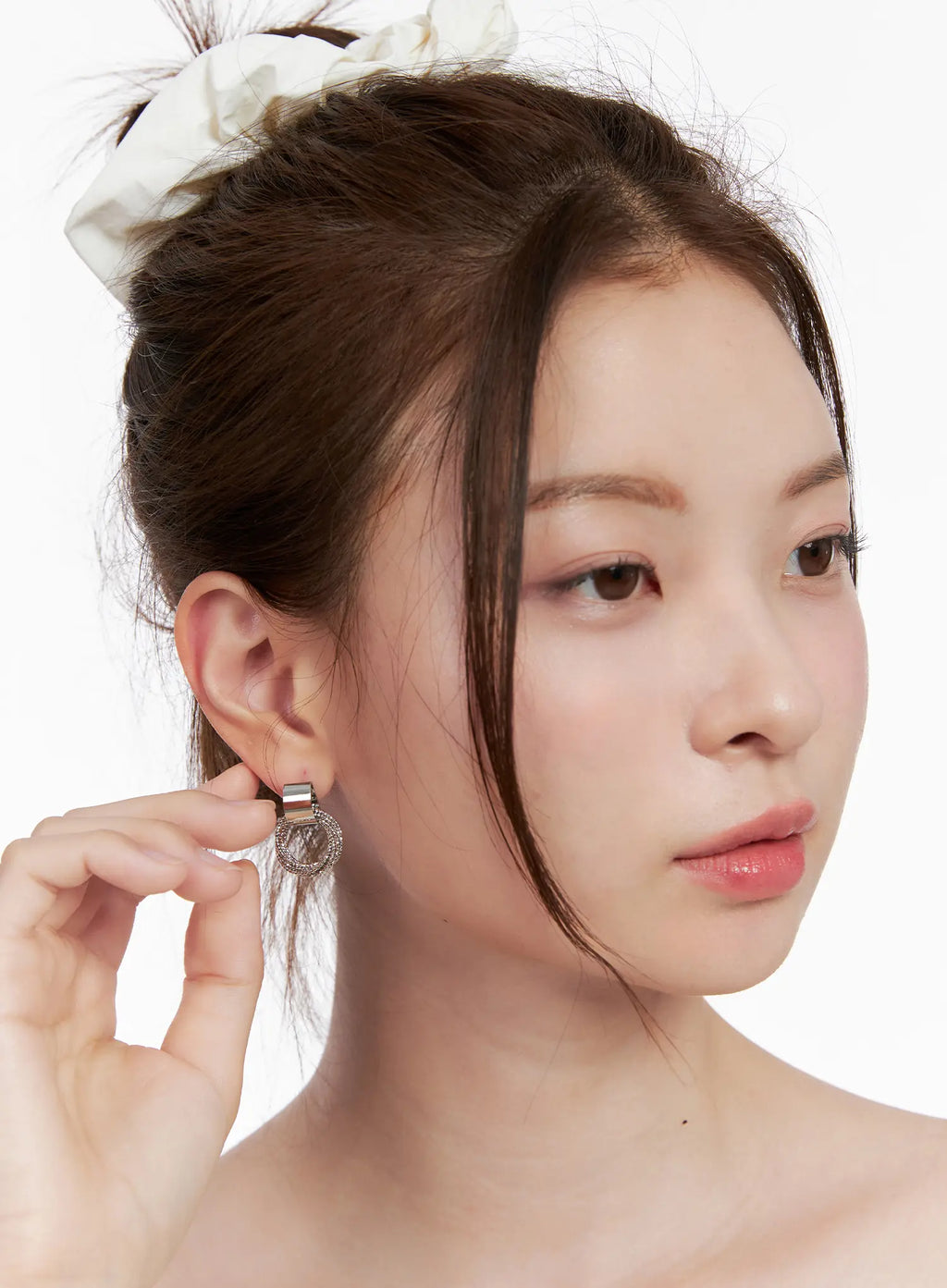 Chunky Threaded Hoop Earrings CL524