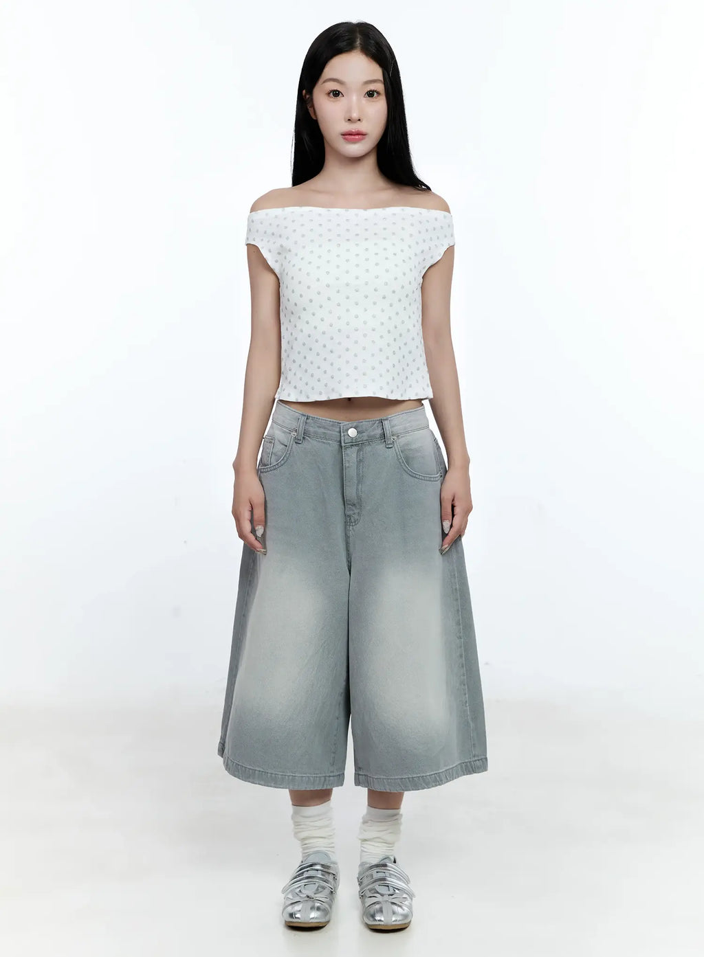 Polka-Dot Off-Shoulder Tee CG511