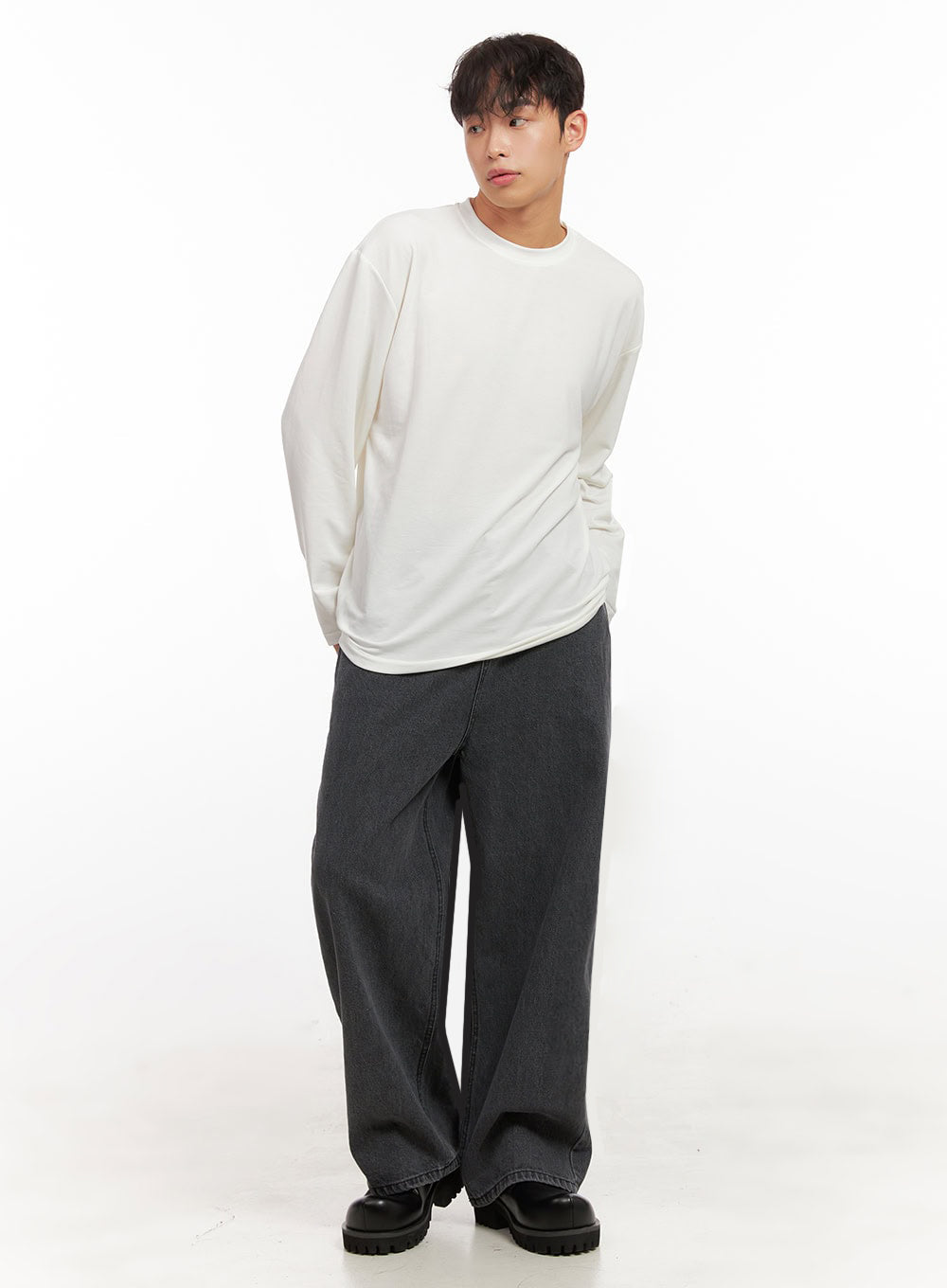 Men's Essential Long-Sleeve Oversized Tee ID427