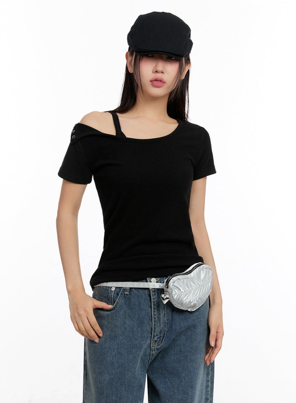 Heart Belt Bag IU509