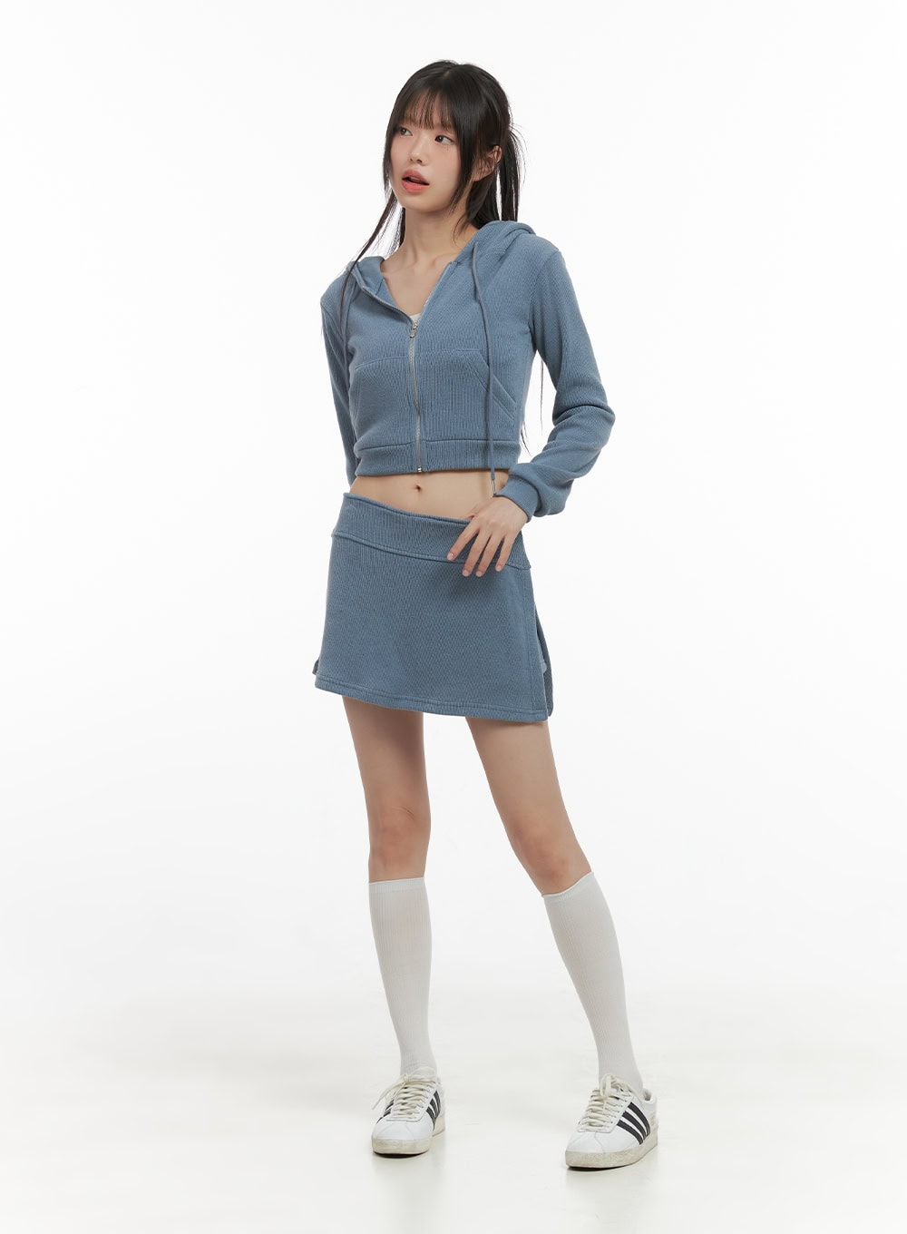 Zippered Hooded Crop Top CS410