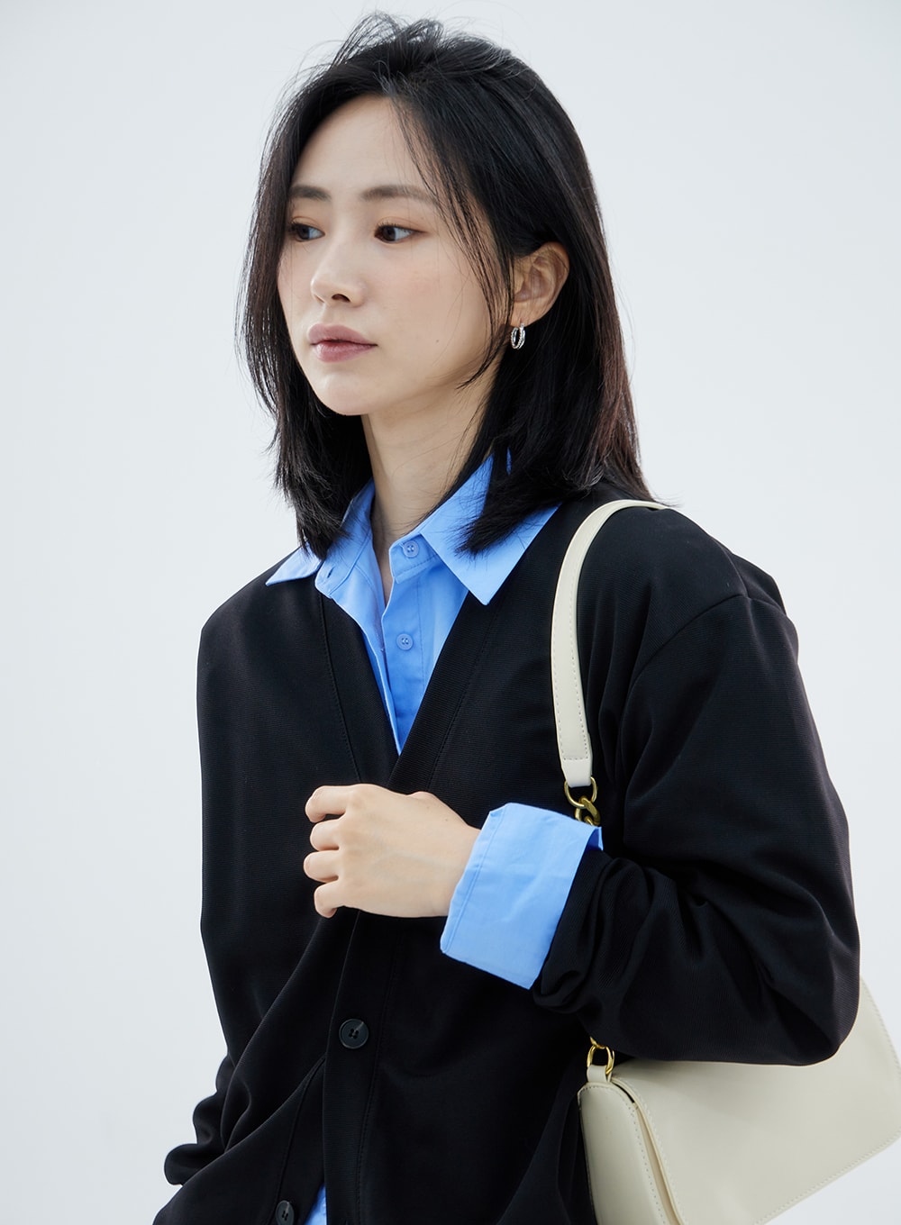 Twisted Two Line Earrings OS30