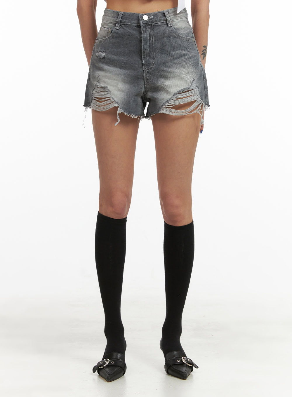 Denim Distressed Washed Shorts CY424