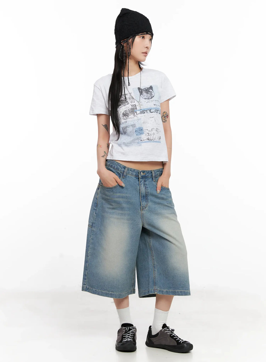 Washed Big-Pocket Denim Jorts CL525