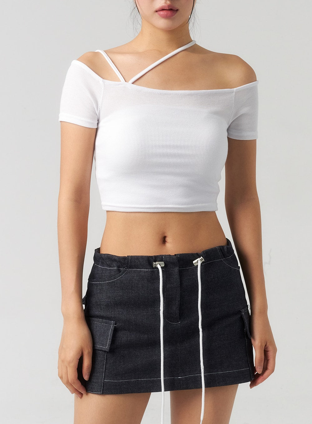 Off-Shoulder Cropped Tee CU326
