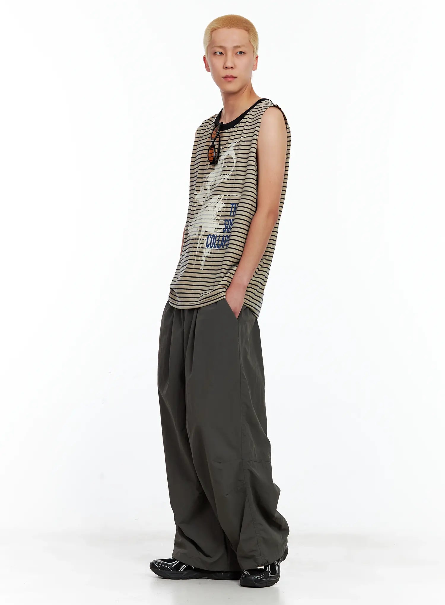 Men's Seam Detail Balloon-Fit Drawstring Pants IL511