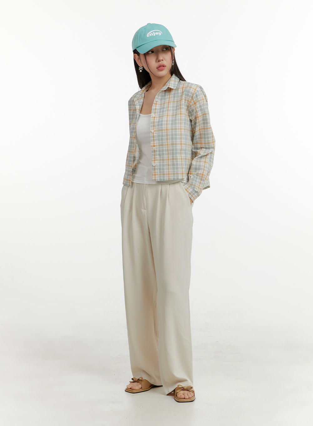Pintuck Solid Wide-Fit Trousers OY413