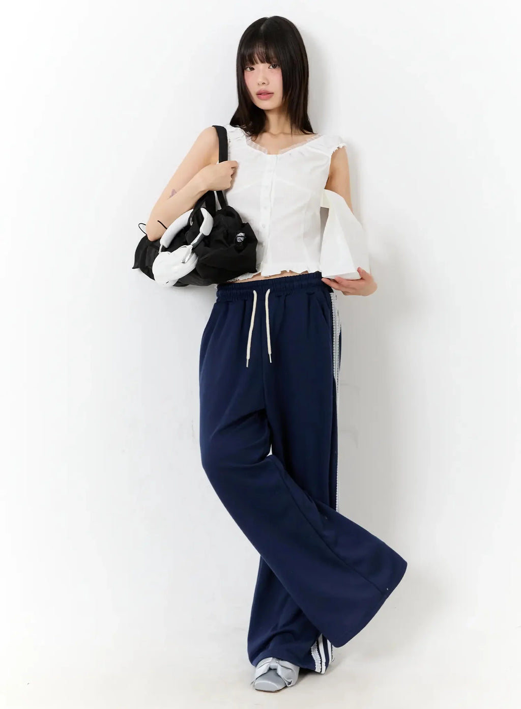 Frill-Trim Sleeveless Blouse IU525