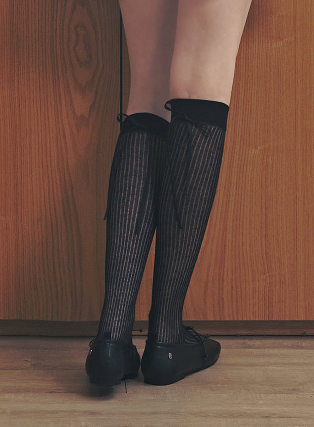 Grace Back Ribbon Socks IA521