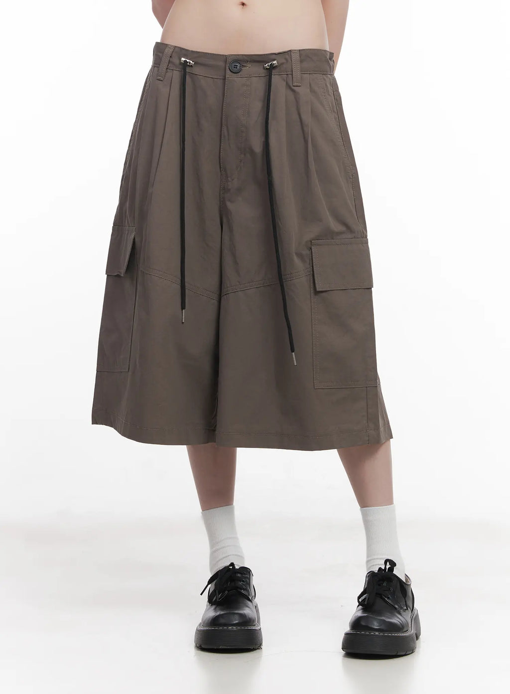 Baggy Pocketed Cargo Shorts CU518