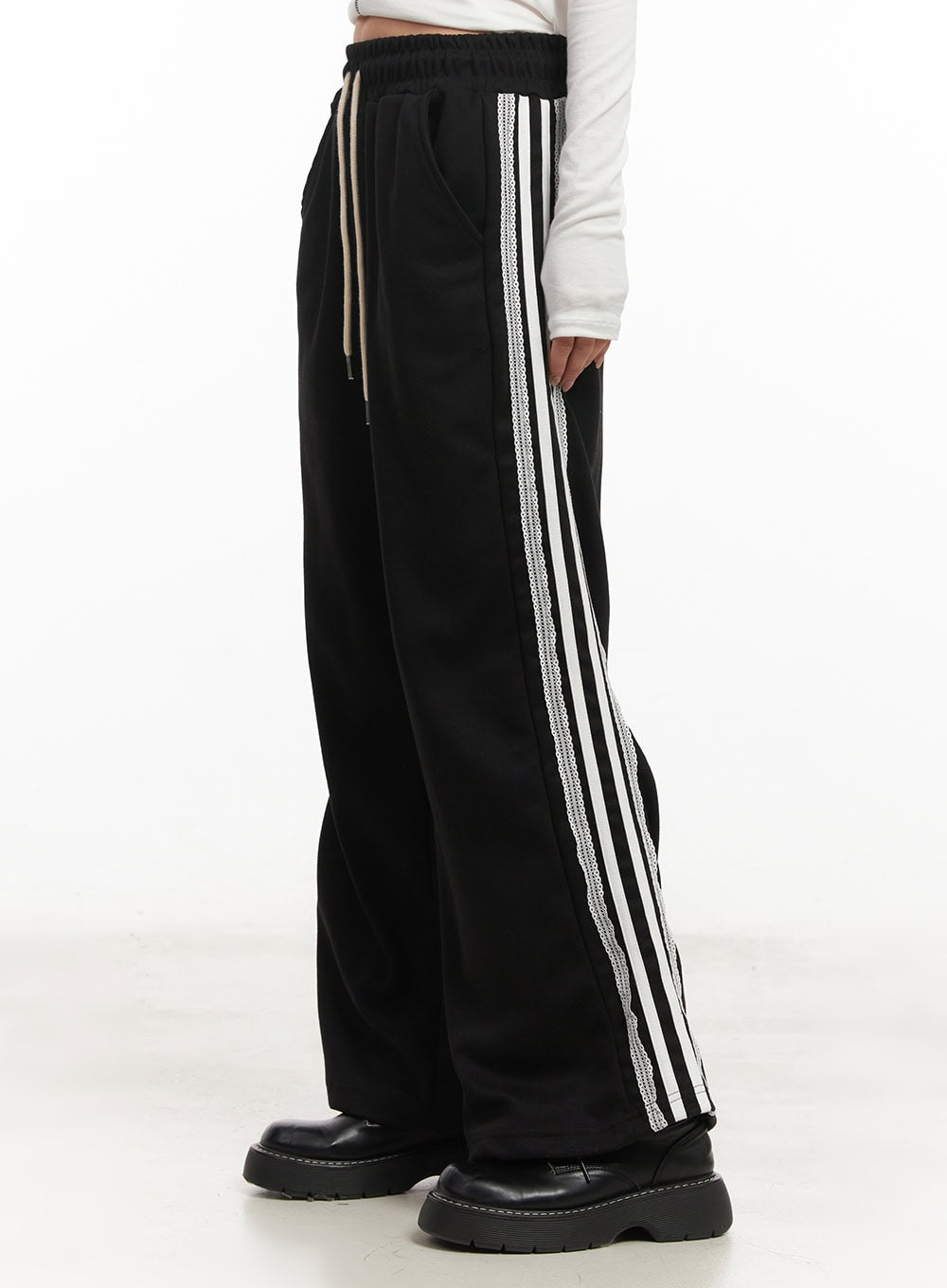Lace Trim Striped Sweatpants CM504