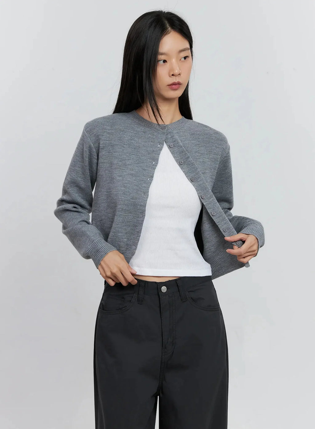 Classic Button-up Cardigan IS515