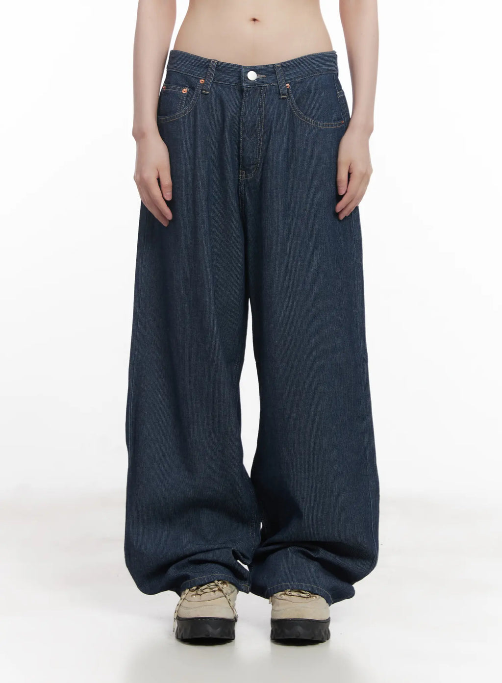 Narin Stitched Wide-Leg Jeans CU518