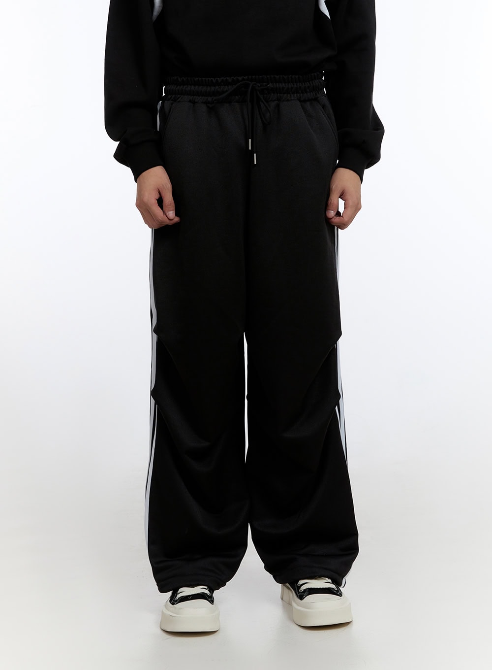 Men's Loose Fit Athletic Pants IO428