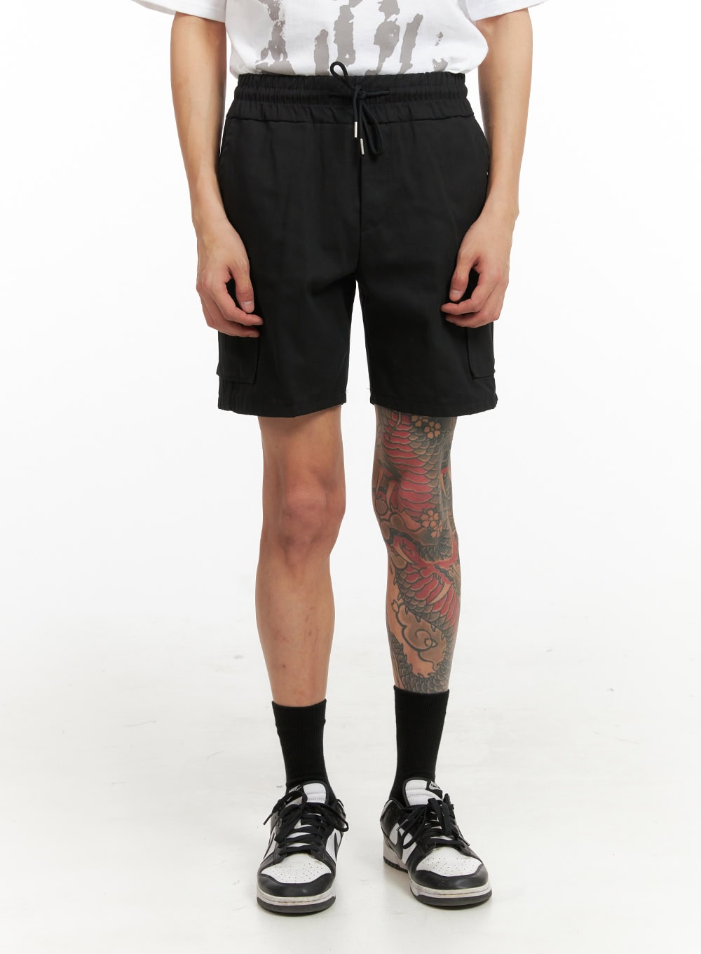 Men's Cargo Pocket Shorts (Black) IY424