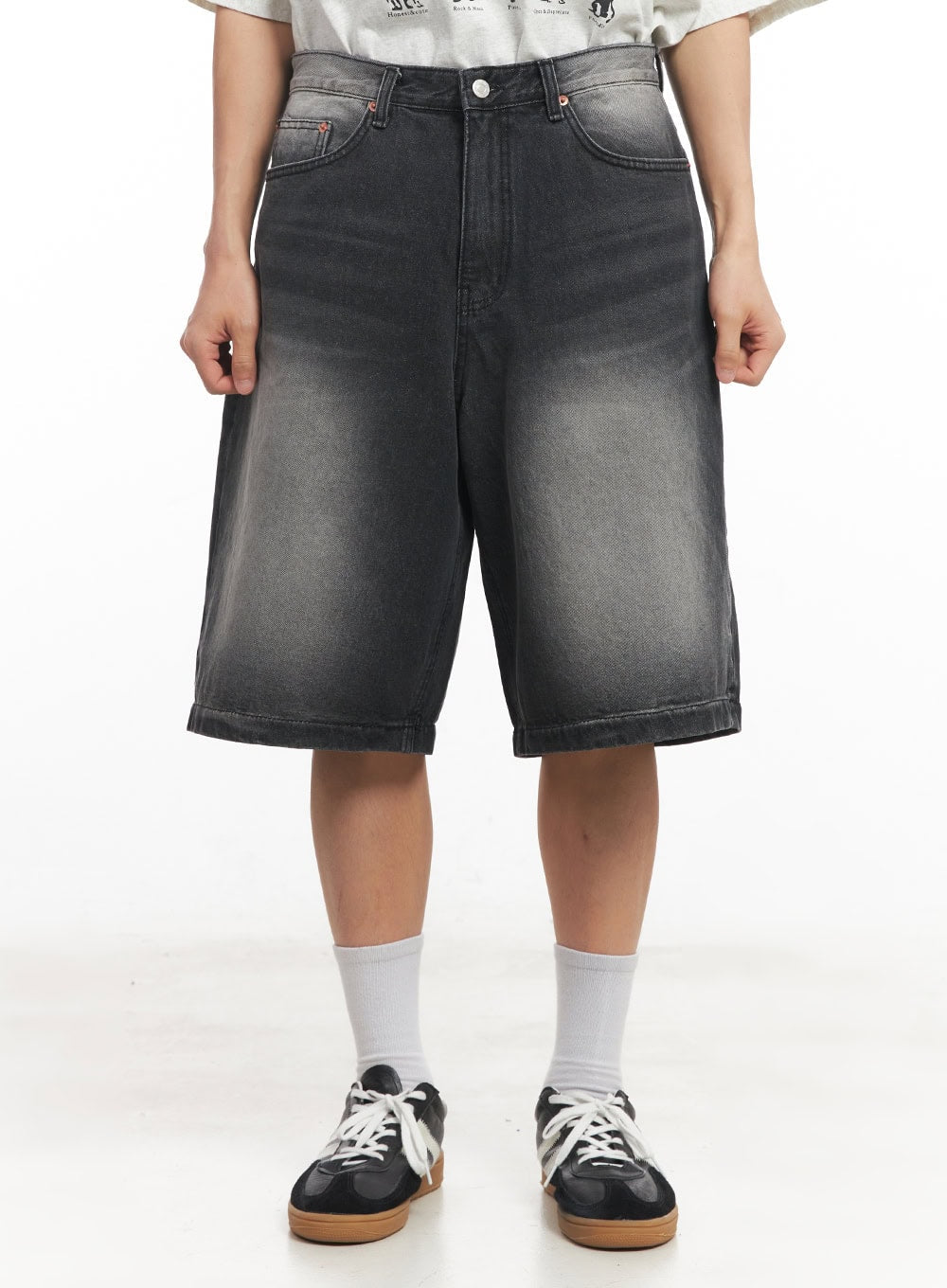 Men's Wide-Fit Washed Jorts IA521