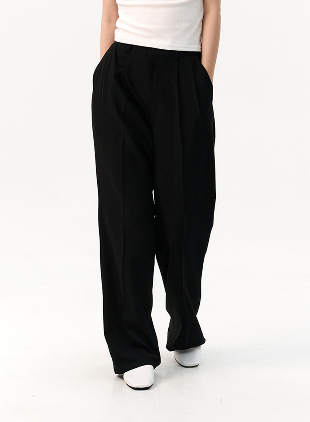 Wide-Fit Pintuck Trousers IO320