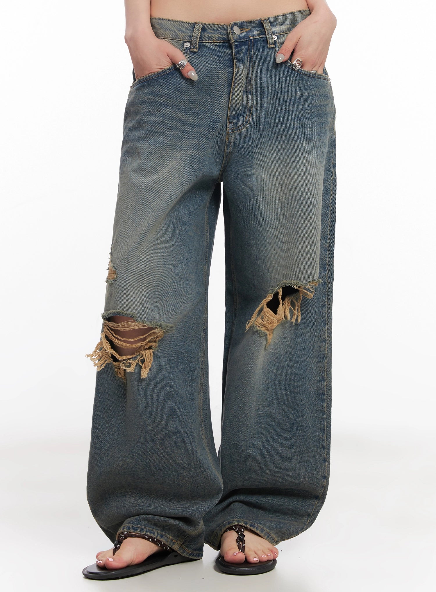 Jeemin Vintage Distressed Wide-Leg Denim Jeans  IC503