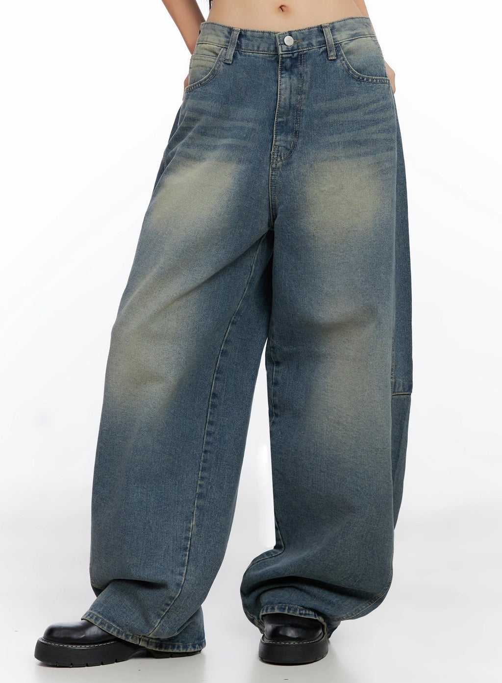 Lowfell Balloon Wide Denim Jeans CO517