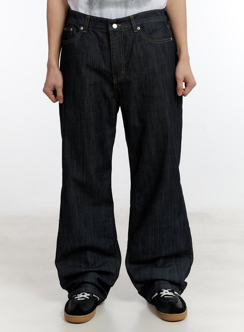 Men's No-Fade Wide-Leg Jeans IA507