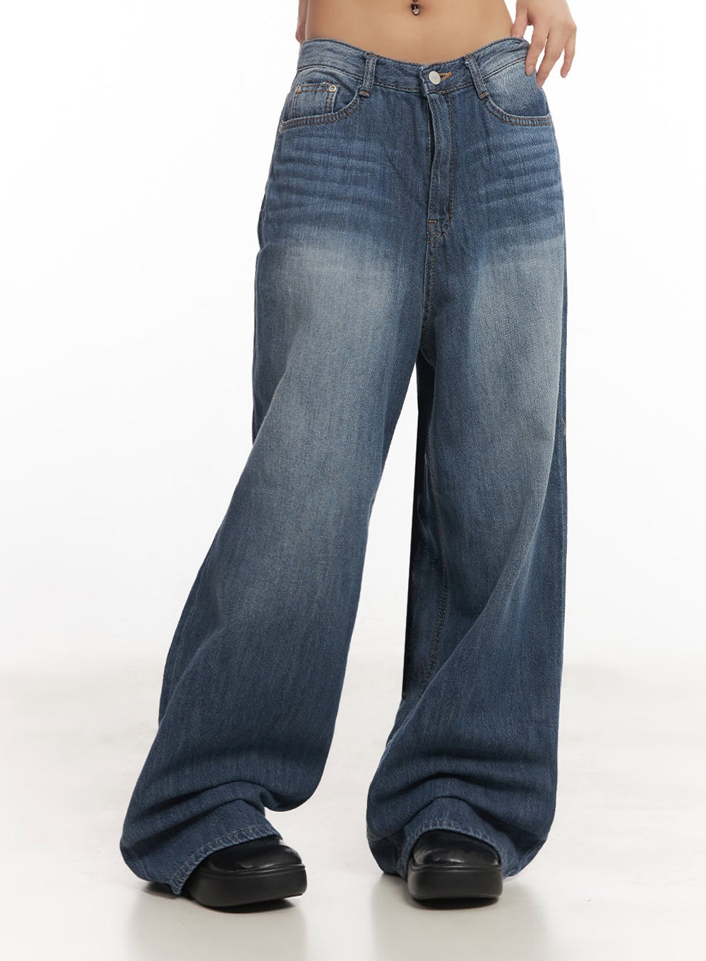 Sable Baggy Bootcut Jeans IA517