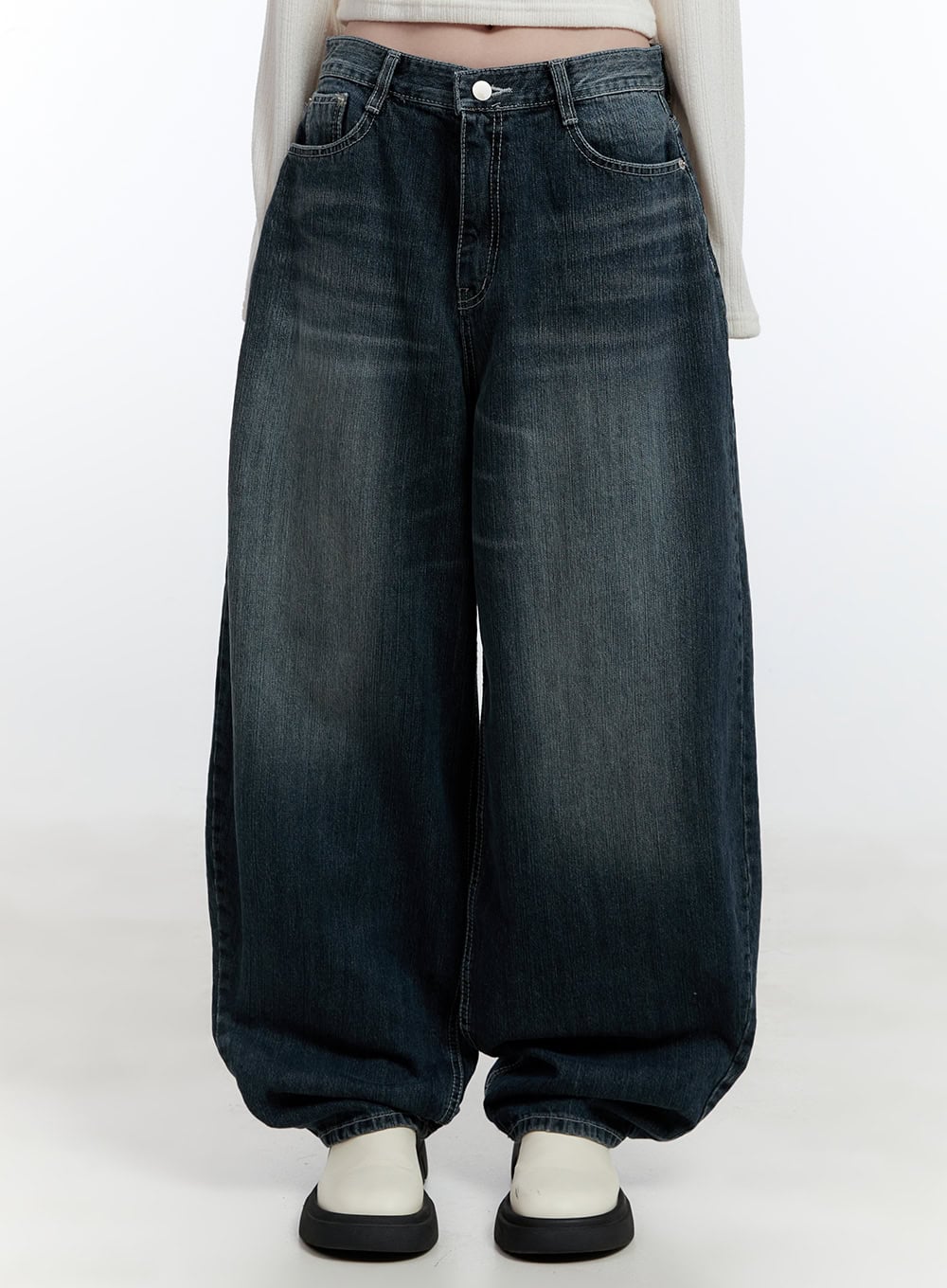 Nessa Balloon-Fit Jeans CJ520