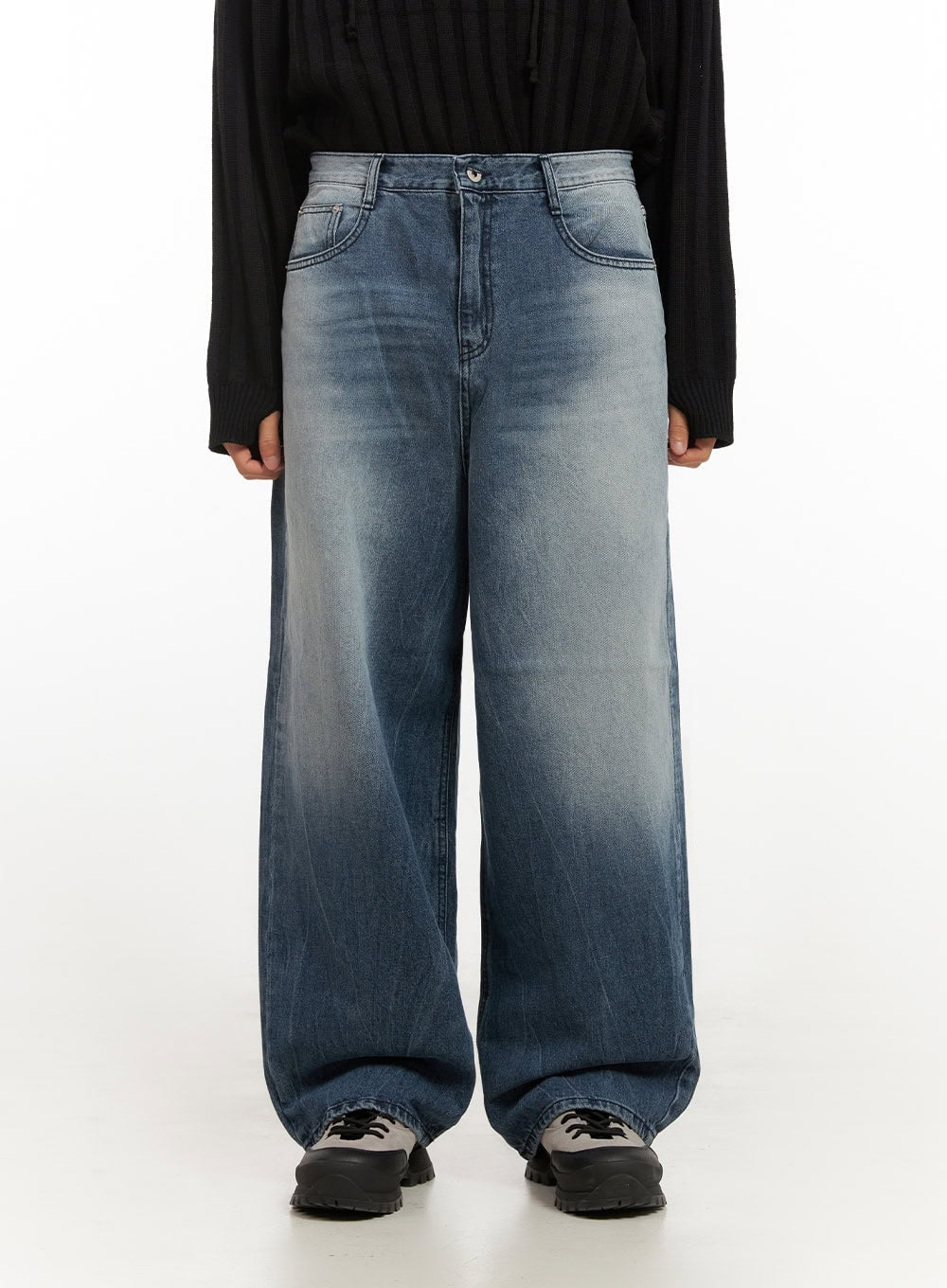 Men's Wide-Fit Washed Denim Jeans ID406