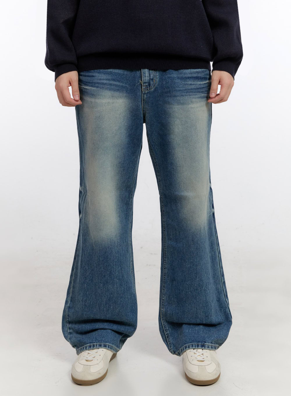 Men's Washed Straight-Leg Jeans IM525