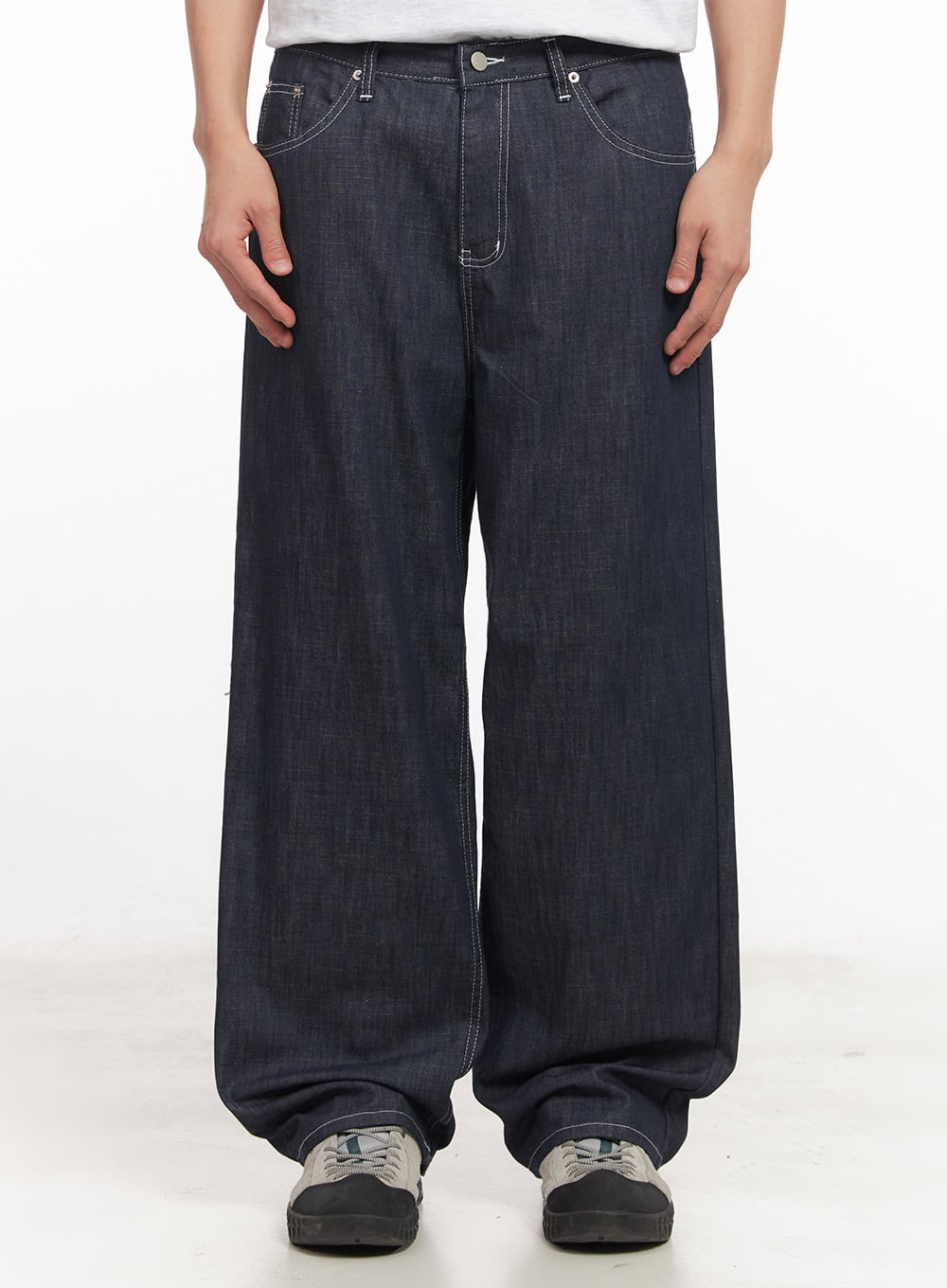 Men's Stitched Straight-Fit Jeans IA510