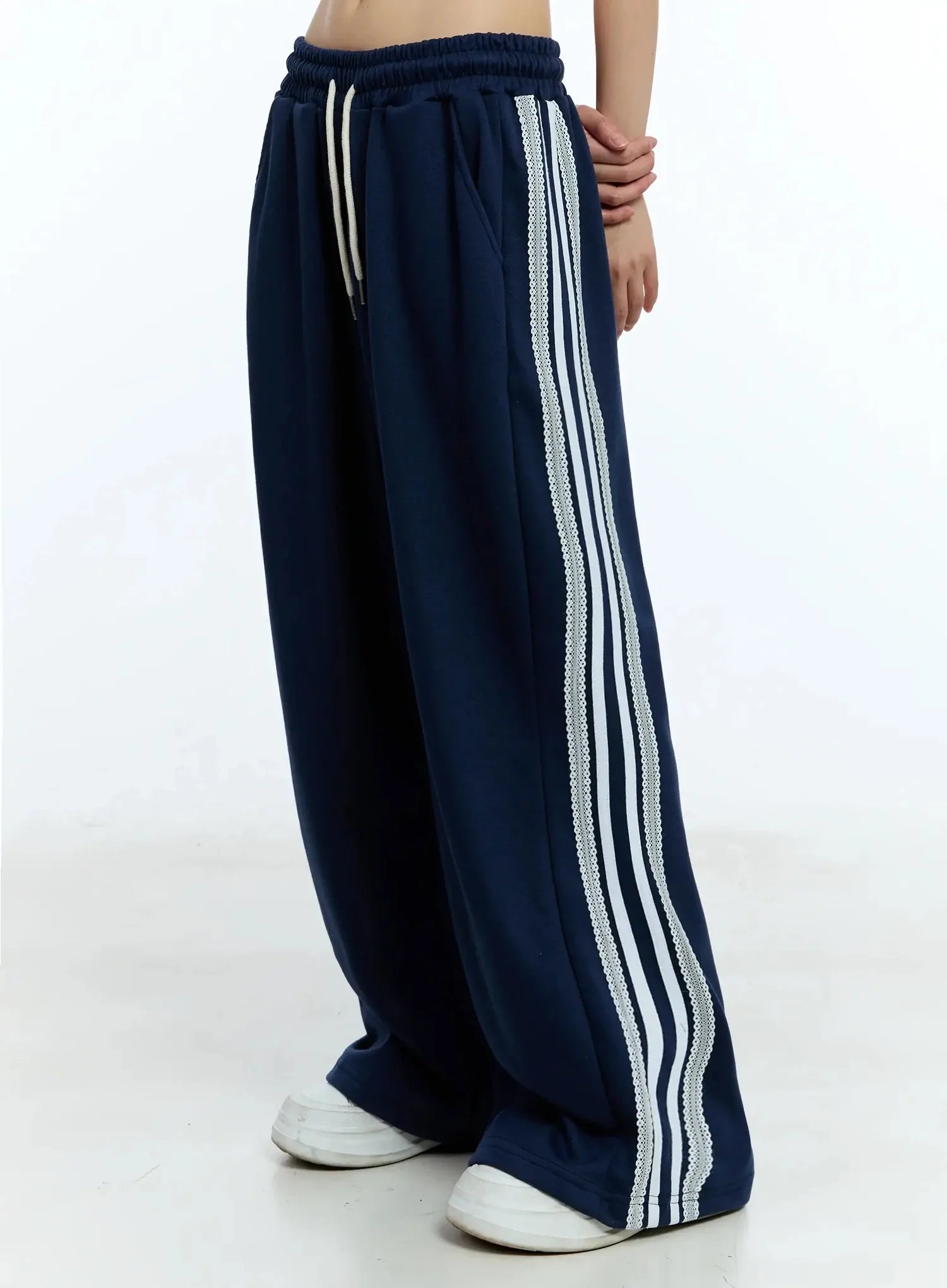 Striped Adjustable Sweatpants IU525