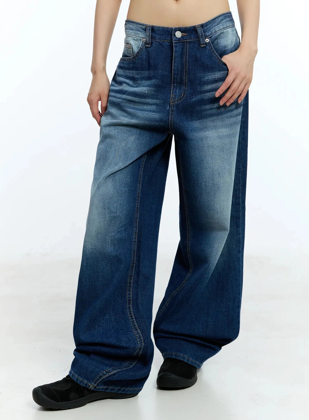 Yoonchae Washed Wide-Leg Jeans IU525