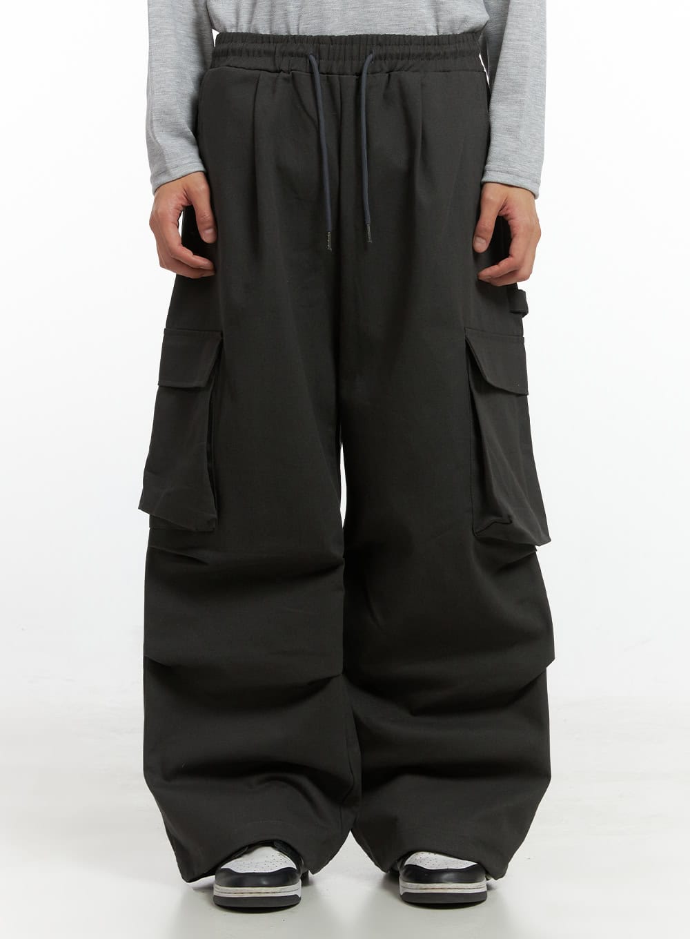 Men's Super Wide Cargo Pants (Dark Gray) IO417