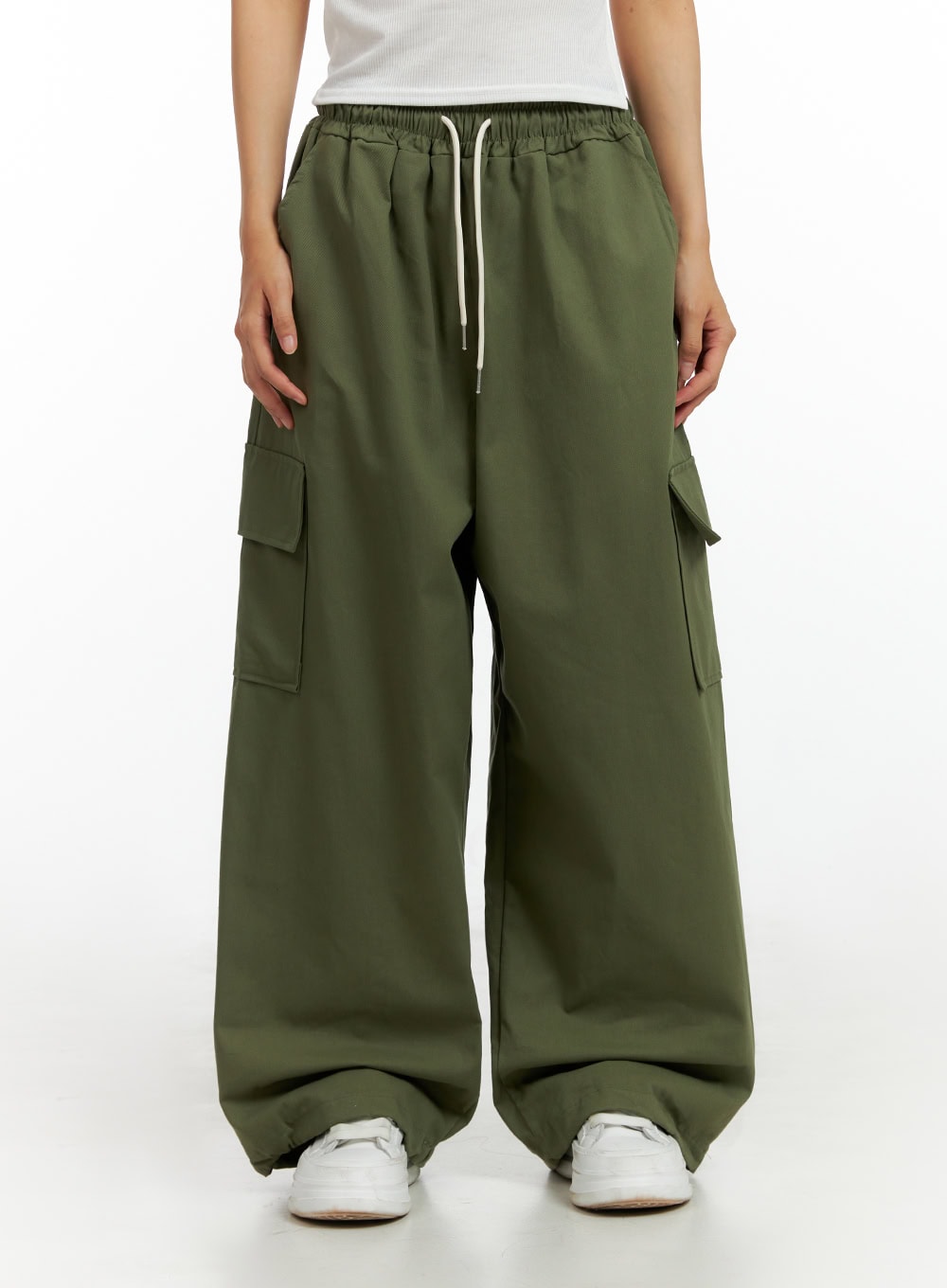 Banded String Baggy Cargo Pants IL419