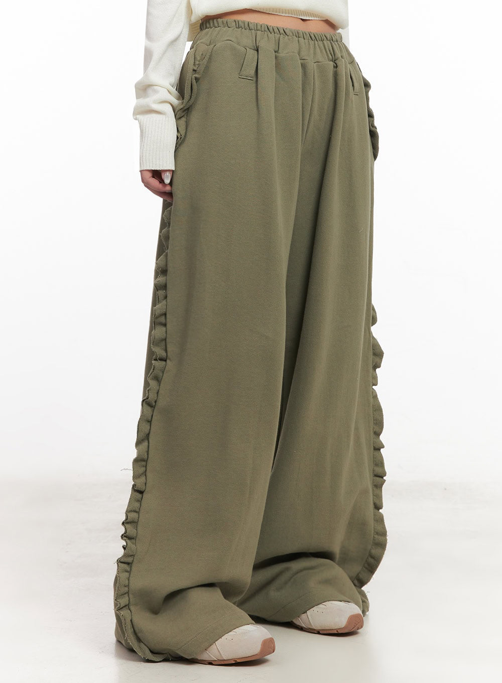 Frill Wide-Leg Sweatpants IM525