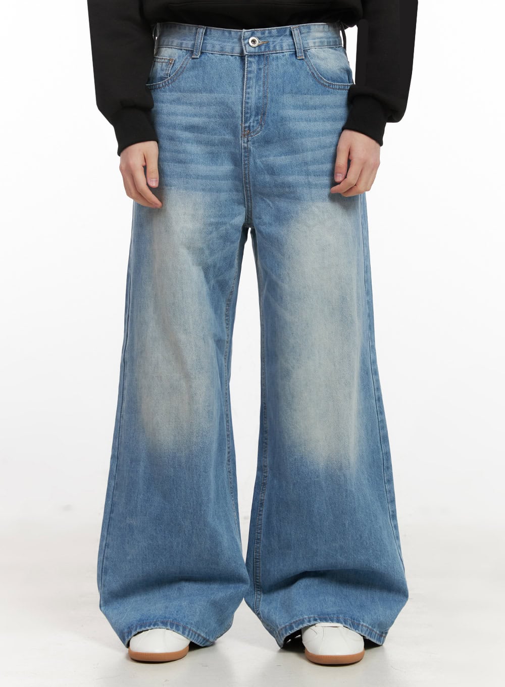 Men's Washed Relaxed-Fit Jeans (Light blue) IJ517