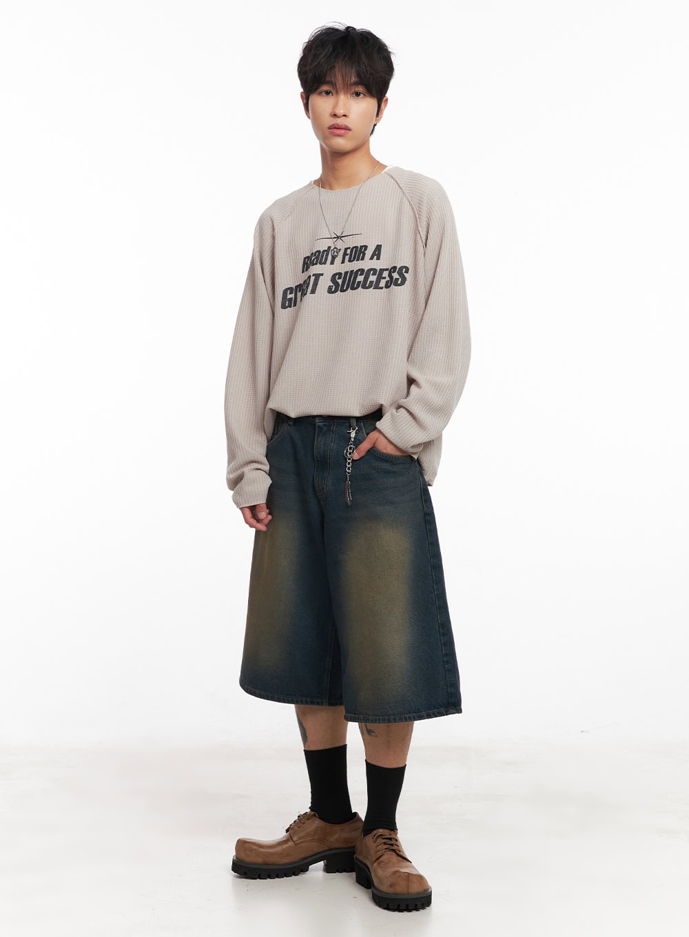 Men's Ribbed Graphic Raglan Sweatshirt IY508