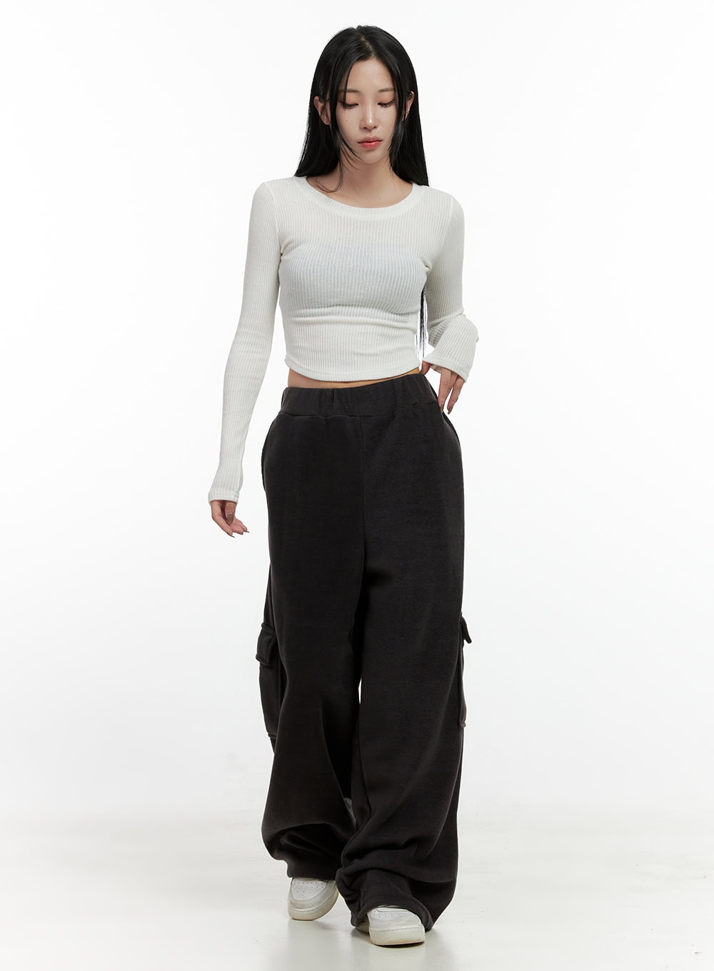 Long Sleeve Round Neck Crop Top CN408