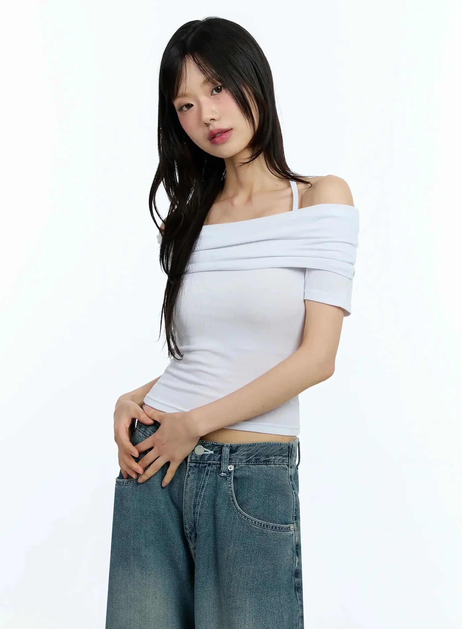 Shirred Off-Shoulder Short-Sleeve Tee IU525